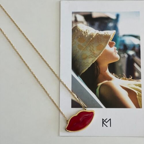Your Kiss Large Necklace